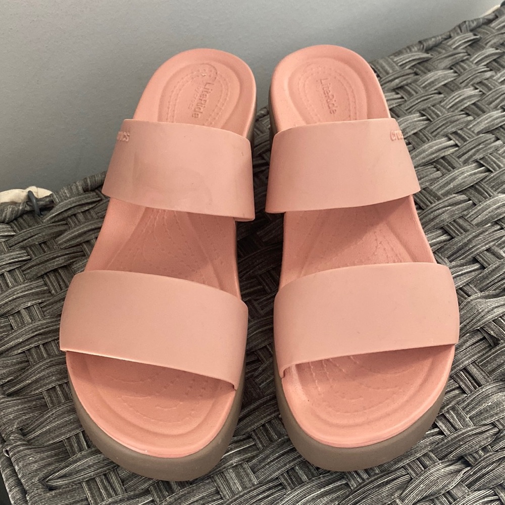 Crocs- pink silicone wedge sandals